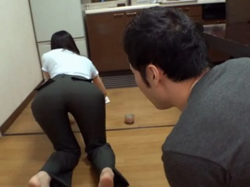 Mẹ vợ khiêu gợi và ccu rể dâm